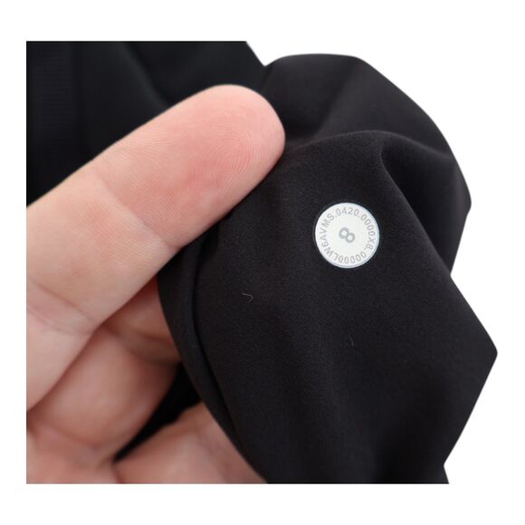 Lululemon On The Fly Woven Crop Womens Size 8 Black NWT - Picture 9 of 9